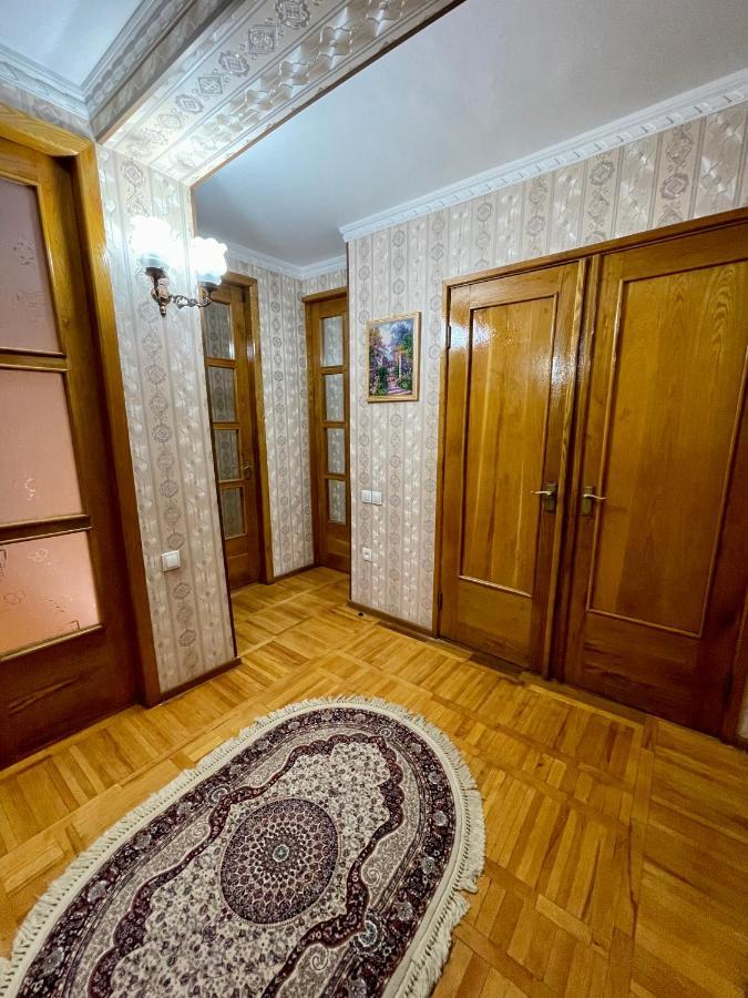 Classic C1 Apartment In The Center With 4 Rooms Taszkent Zewnętrze zdjęcie