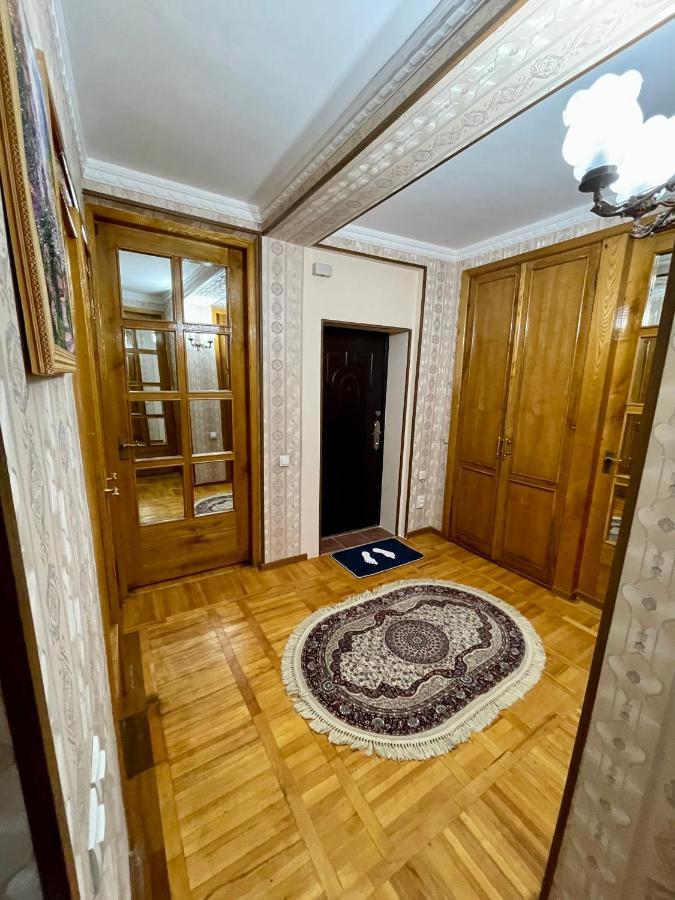 Classic C1 Apartment In The Center With 4 Rooms Taszkent Zewnętrze zdjęcie